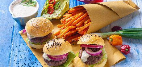 Мінібургери зі смаженим бататом