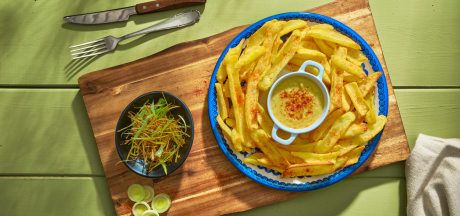 AVIKO Grip ’n Dip з соусом з цибулі-порею та копченою паприкою ІНГРЕДІЄНТИ: