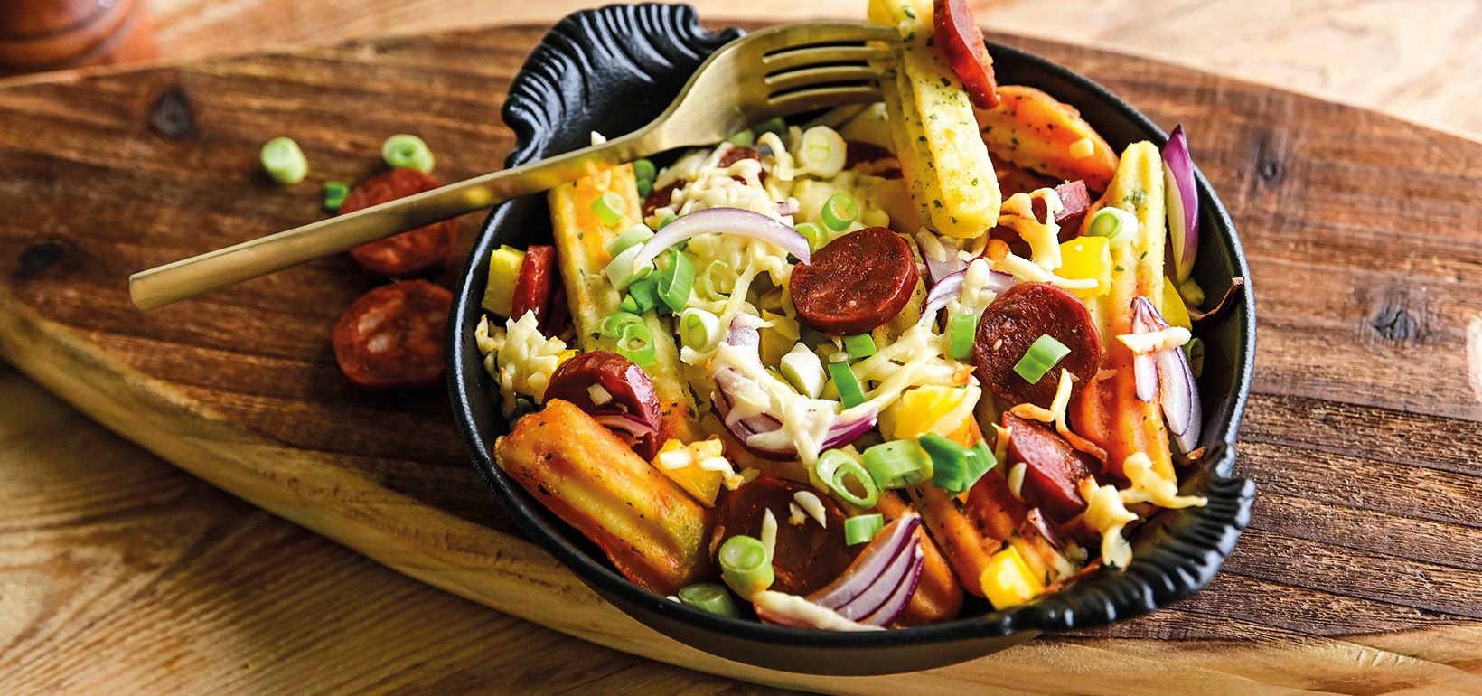 Aviko Wavy Blends Часник та Трави в кольоровій запіканці з чорізо